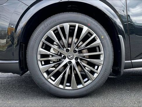 New 2026 Lexus RX 450h AWD image 12
