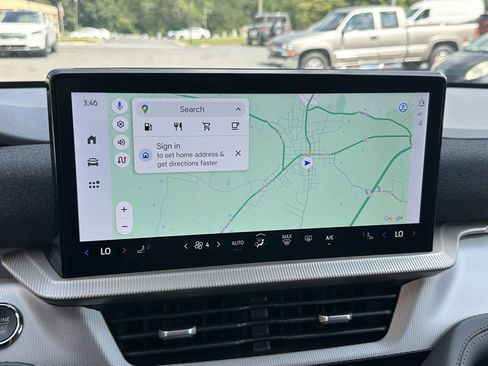 Used 2025 Ford Explorer Active image 6