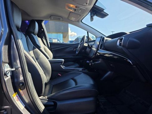 Used 2020 Toyota Prius Prime Limited image 10