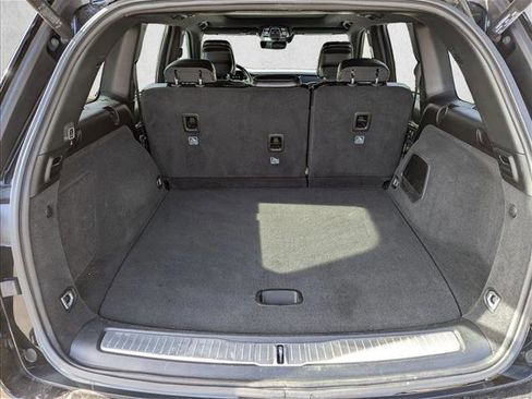 Used 2023 Jeep Grand Cherokee Overland w/ Advanced Protech Group III image 6