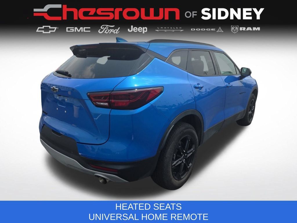 Used 2024 Chevrolet Blazer LT w/ Convenience Package FWD image 5