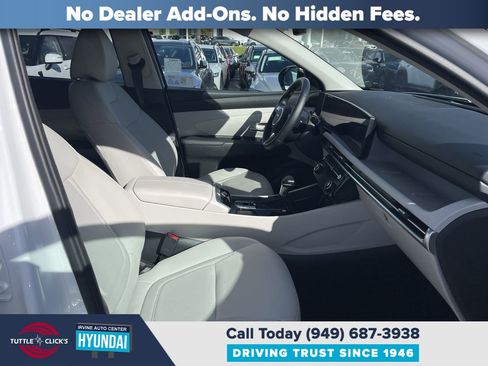 Certified 2025 Hyundai Tucson SEL image 16