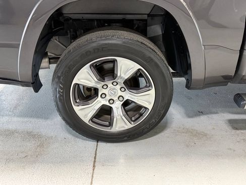 Used 2022 RAM 1500 Laramie AWD/4WD image 42