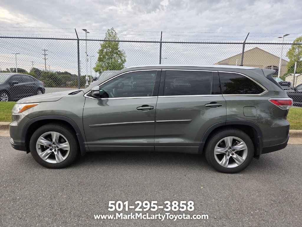 Used 2016 Toyota Highlander Limited FWD image 7