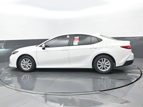 New 2026 Toyota Camry LE FWD image 20