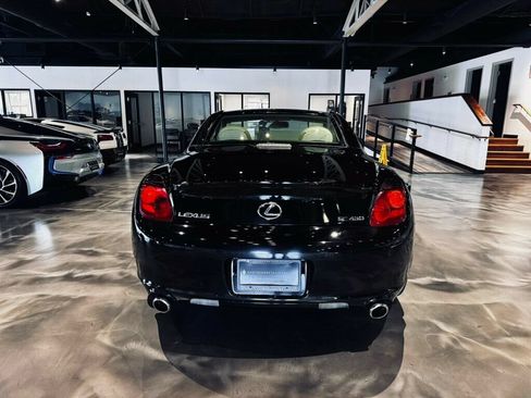 Used 2005 Lexus SC 430 Convertible RWD image 4