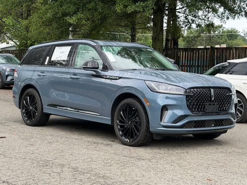 New 2026 Lincoln Aviator Reserve w/ Luxury Package AWD/4WD image 1