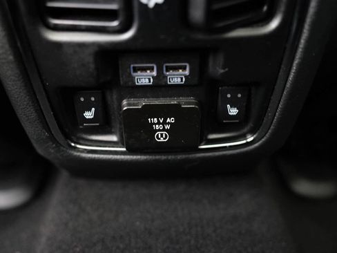 Used 2020 Jeep Grand Cherokee Limited w/ Luxury Group II AWD/4WD image 27
