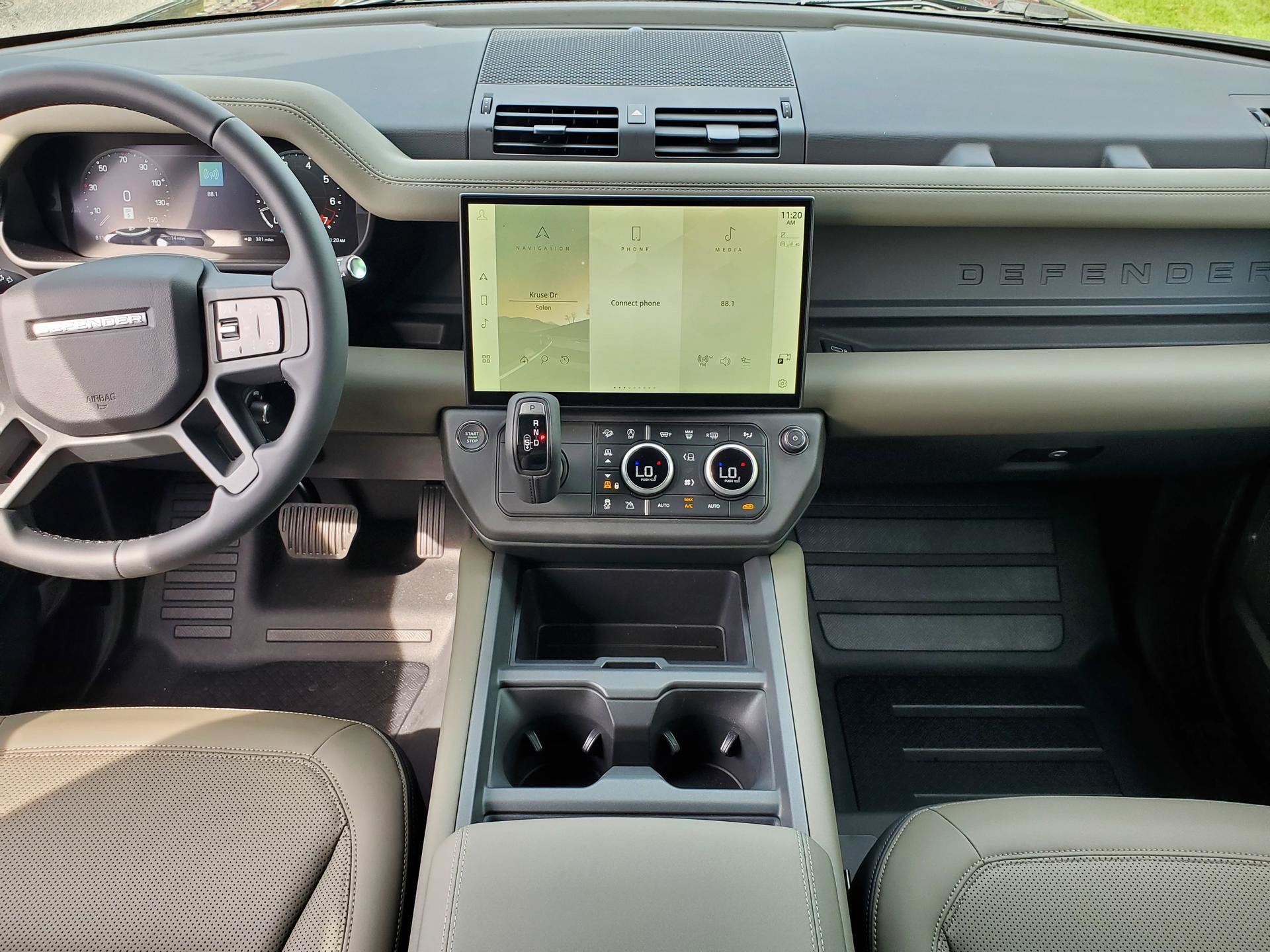 New 2026 Land Rover Defender 110 S AWD/4WD image 15