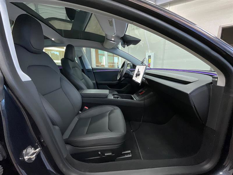 Used 2024 Tesla Model 3 Long Range AWD/4WD image 27