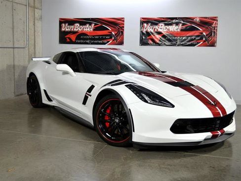 Used 2019 Chevrolet Corvette Grand Sport image 1