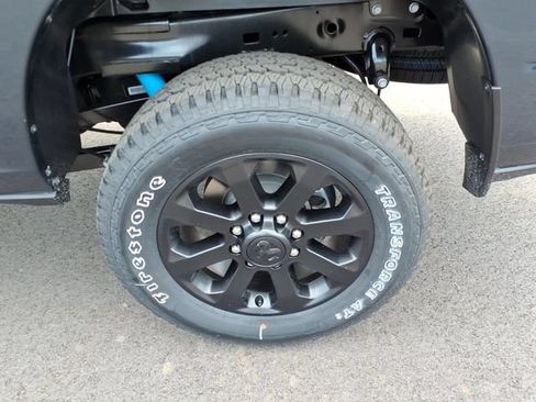 New 2026 RAM 2500 Big Horn AWD/4WD image 4