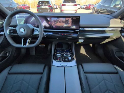 New 2026 BMW 530i xDrive 530i xDrive w/ M Sport Package image 16