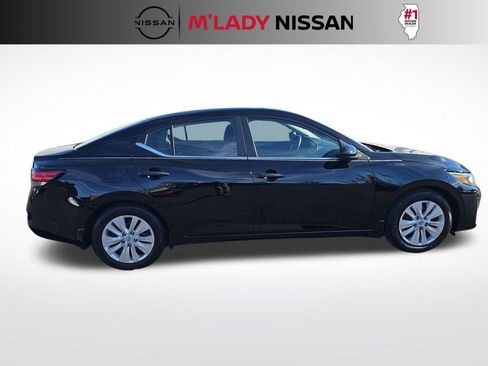 Used 2024 Nissan Sentra S image 5