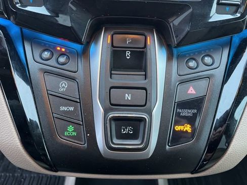 Used 2019 Honda Odyssey Elite image 18