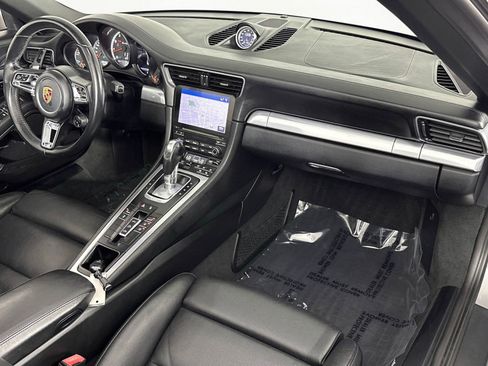 Used 2018 Porsche 911 Turbo w/ Light Design Package image 31