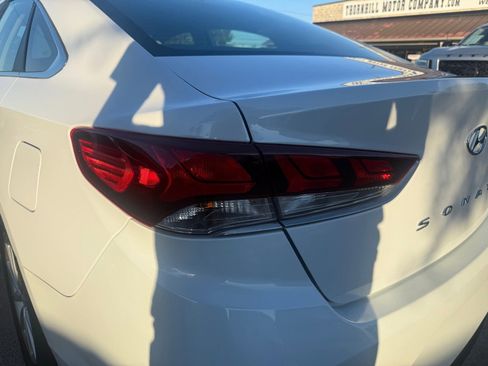 Used 2018 Hyundai Sonata ECO image 8