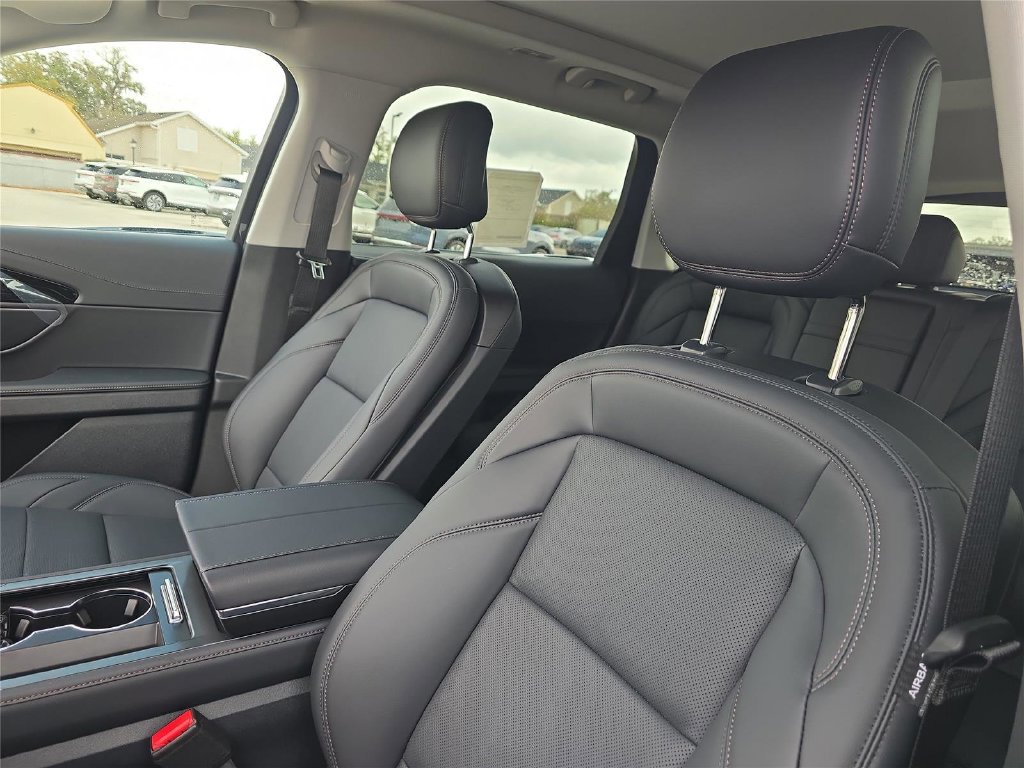 New 2026 Lincoln Nautilus Premier w/ Equipment Group 102A AWD/4WD image 18