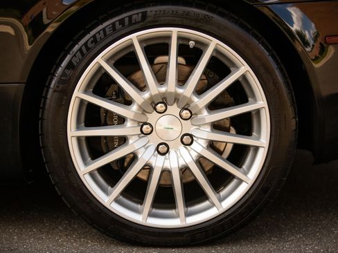 Used 2007 Aston Martin DB9 Volante RWD image 32