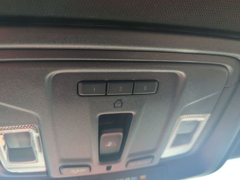 Used 2025 Chevrolet Silverado 1500 High Country w/ Z71 Off-Road Package image 58