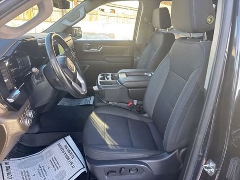Used 2023 GMC Sierra 1500 Elevation image 9