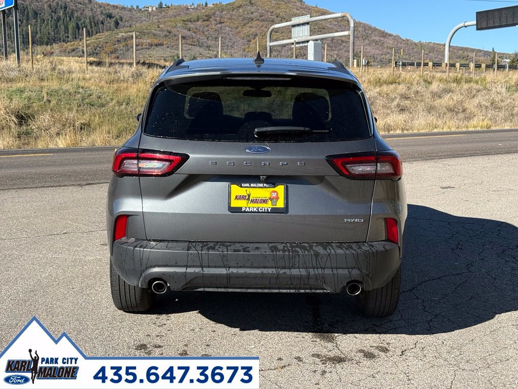 Used 2025 Ford Escape ST-Line AWD/4WD image 4