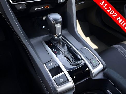 Used 2019 Honda Civic EX image 17