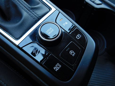 Used 2023 Kia Sportage LX FWD image 22