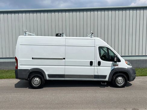 Used 2016 RAM ProMaster 2500 image 4