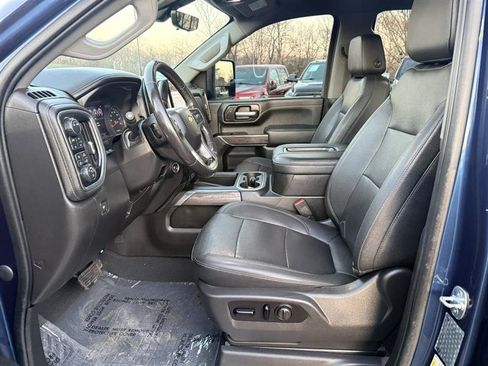 Used 2021 Chevrolet Silverado 2500 LTZ w/ LTZ Plus Package image 29