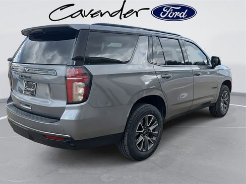 Used 2022 Chevrolet Tahoe Z71 w/ Z71 Off-Road Package image 5