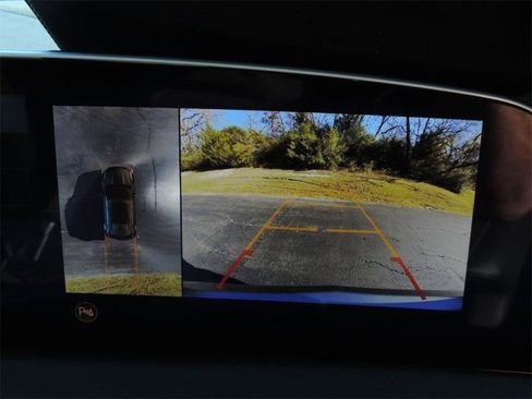 Certified 2025 Cadillac XT4 Premium Luxury image 13