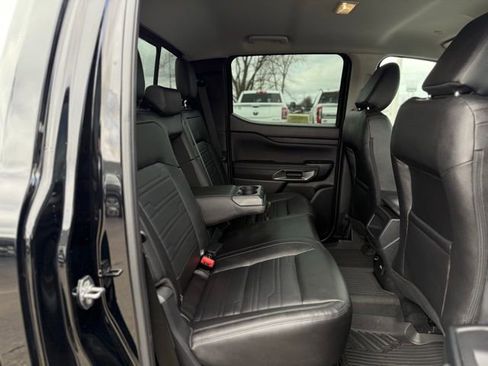 Used 2025 Ford Ranger Lariat w/ Black Appearance Package image 20