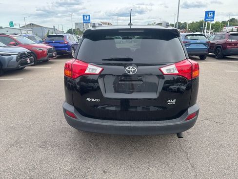Used 2015 Toyota RAV4 XLE AWD/4WD image 6