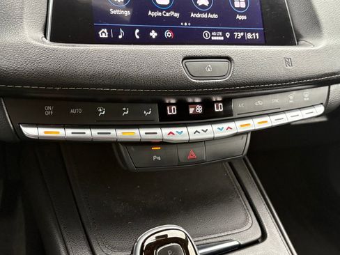 Used 2021 Cadillac XT4 Premium Luxury FWD image 26