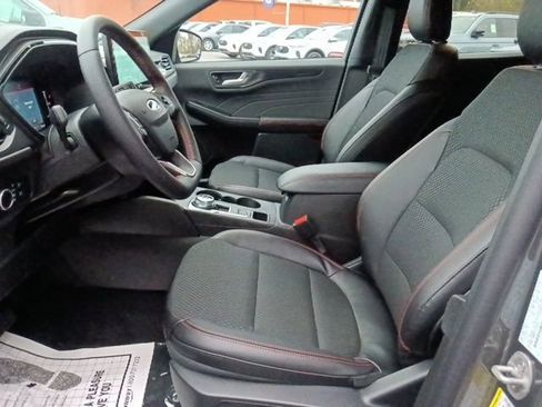 New 2026 Ford Escape ST-Line w/ Tech Pack #1 FWD image 15