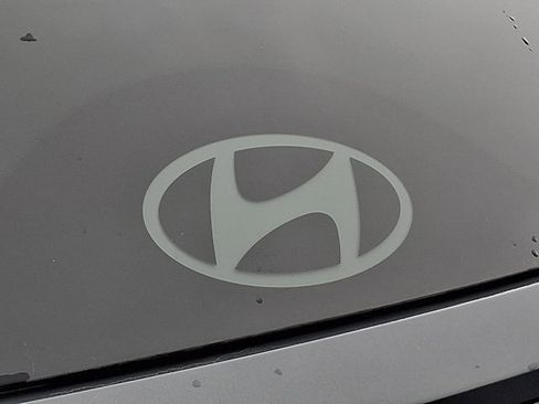 Certified 2025 Hyundai Tucson SEL image 30