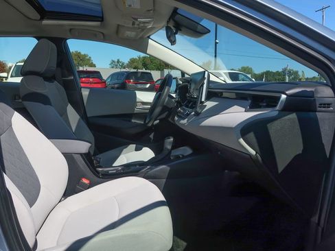 Used 2020 Toyota Corolla LE w/ LE Premium Package image 20