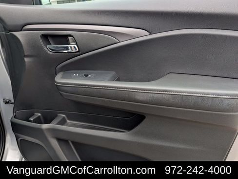 Used 2025 Honda Ridgeline RTL image 35