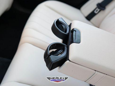 Used 2018 Mercedes-Benz E 400 4MATIC Sedan image 22