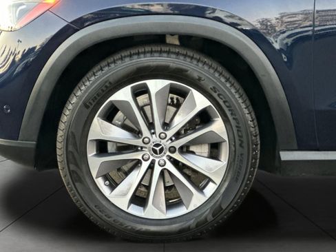 Certified 2022 Mercedes-Benz GLE 350 4MATIC w/ Premium Package image 5