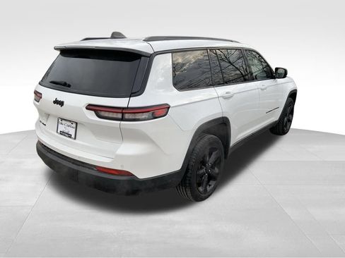 Used 2021 Jeep Grand Cherokee L Altitude image 8