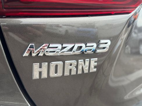 Used 2015 MAZDA MAZDA3 i Sport image 16