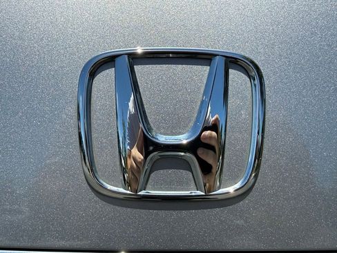 Used 2017 Honda Accord EX-L image 40