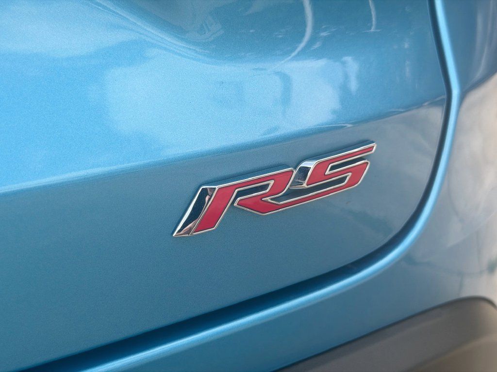 Used 2025 Chevrolet Trax RS w/ Driver Confidence Package FWD image 12