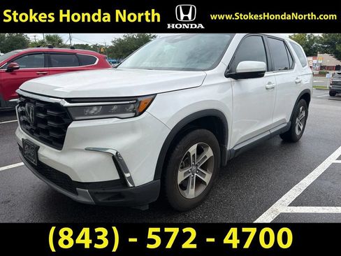 Used 2025 Honda Pilot EX-L image 1