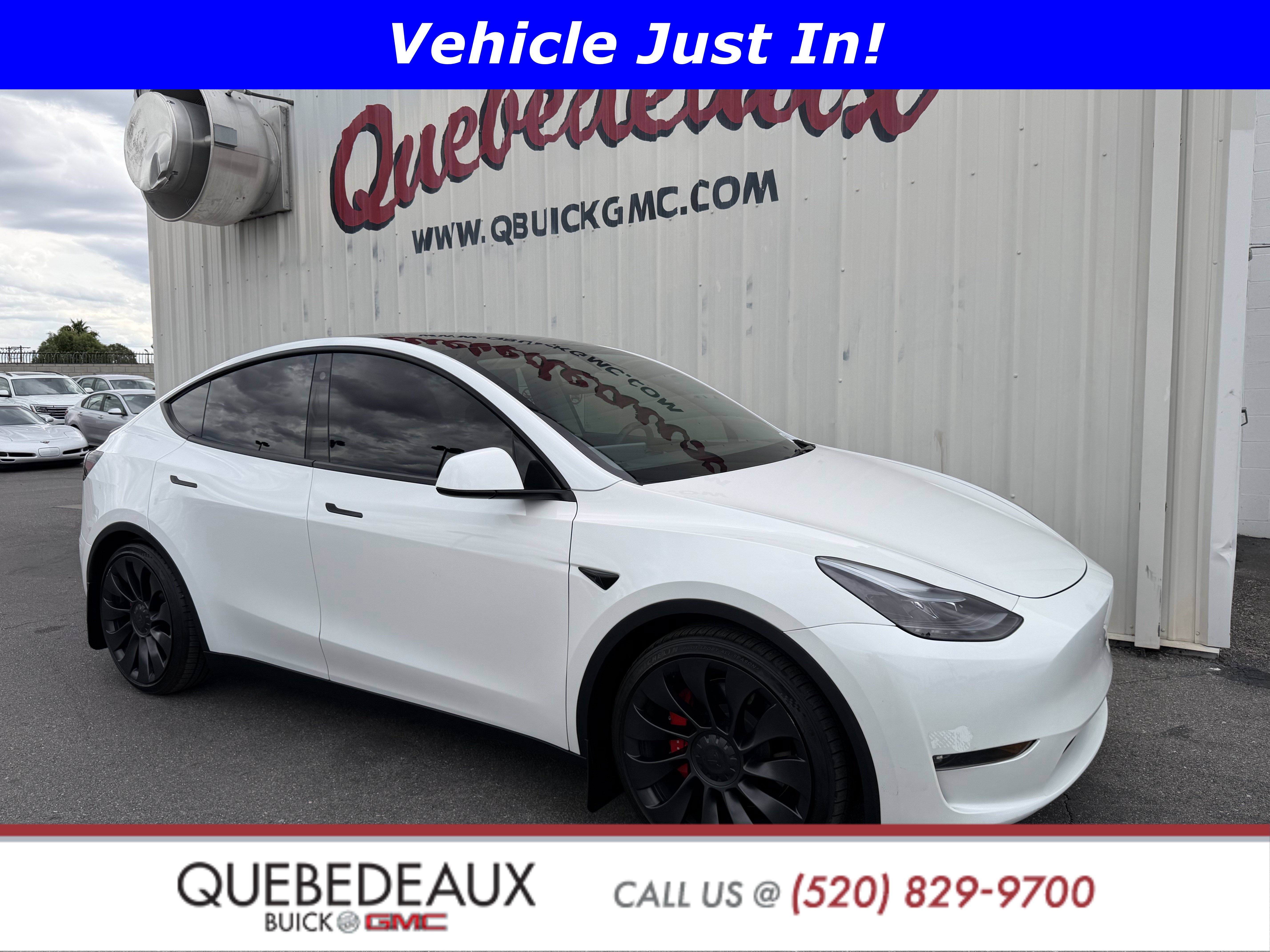 Used 2023 Tesla Model Y Performance AWD/4WD image 1