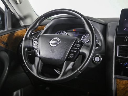 Used 2023 Nissan Armada SL w/ Captain's Chairs Package image 16