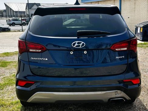 Used 2017 Hyundai Santa Fe Sport FWD image 5
