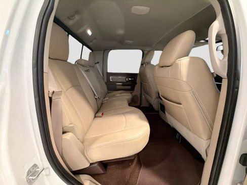 Used 2017 RAM 2500 Laramie w/ Convenience Group image 22